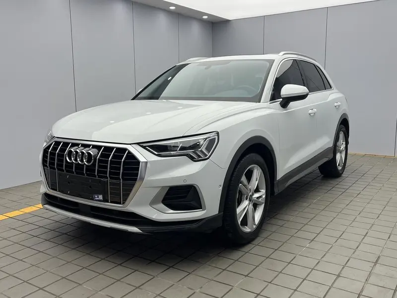 Audi Q3, 2022