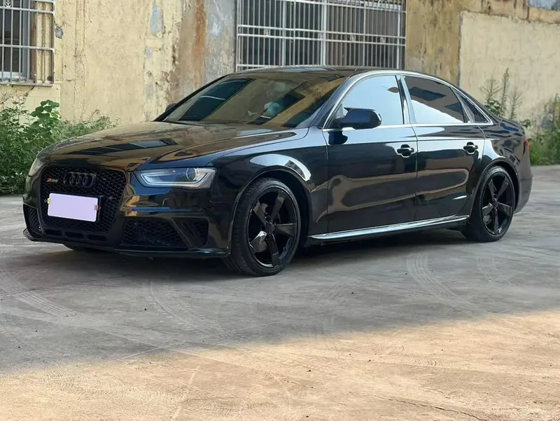 Audi A4L, 2013