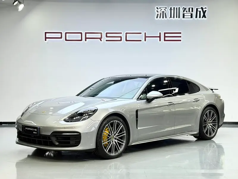 Porsche Panamera, 2021