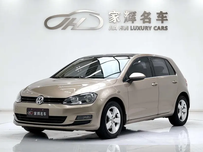 Volkswagen Golf, 2015