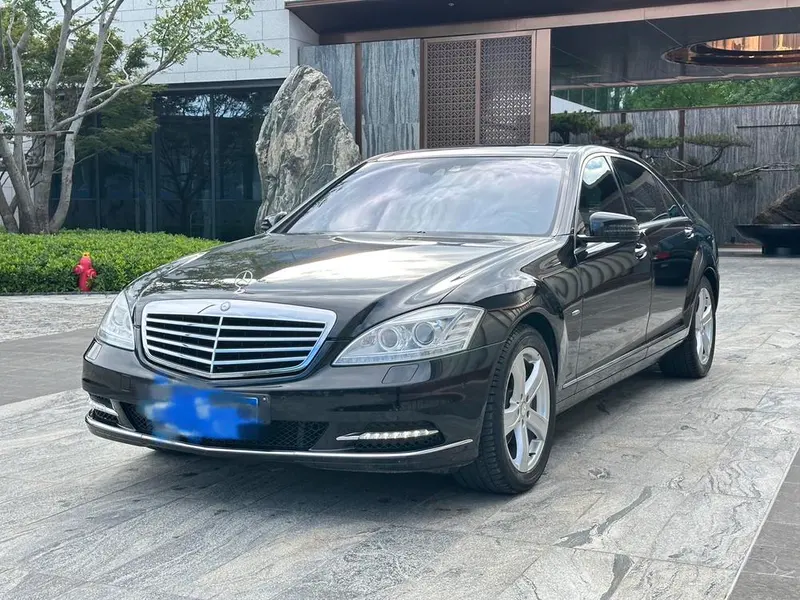 Mercedes-Benz S-Class, 2011