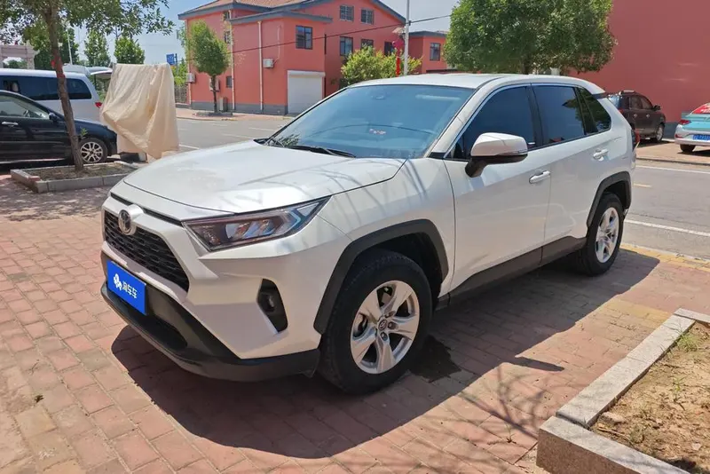 Toyota RAV4, 2024