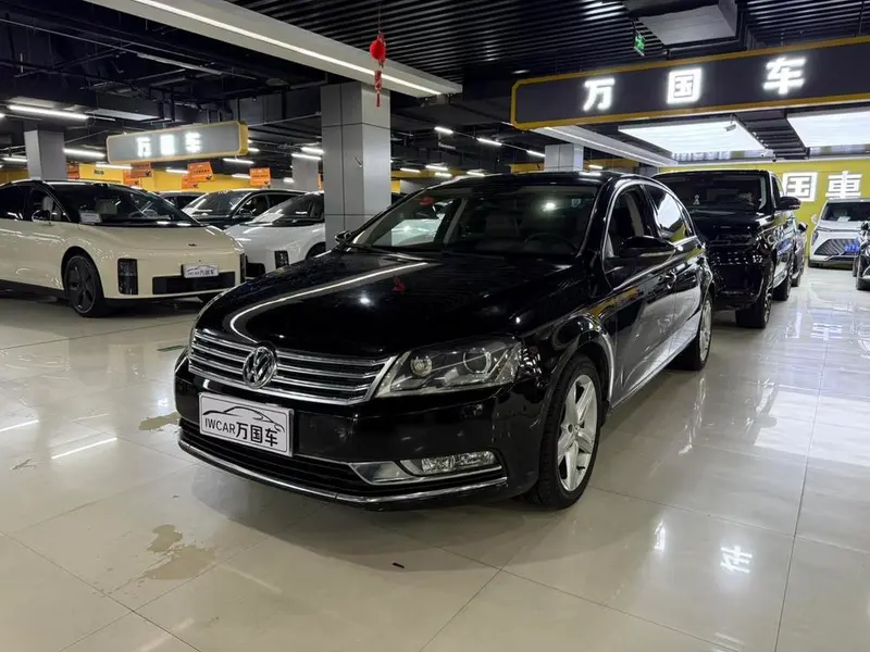 Volkswagen Magotan, 2012