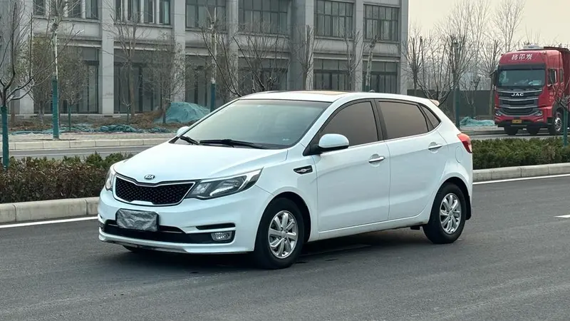 Kia K2, 2015