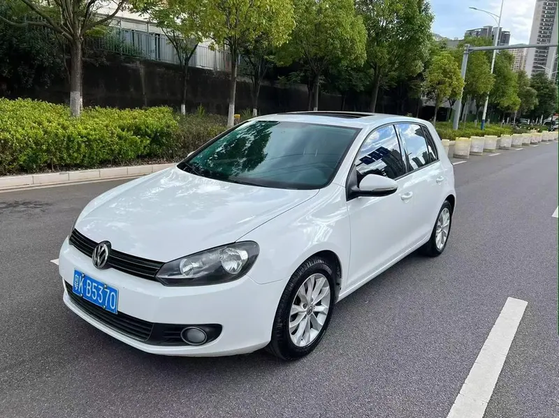 Volkswagen Golf, 2012