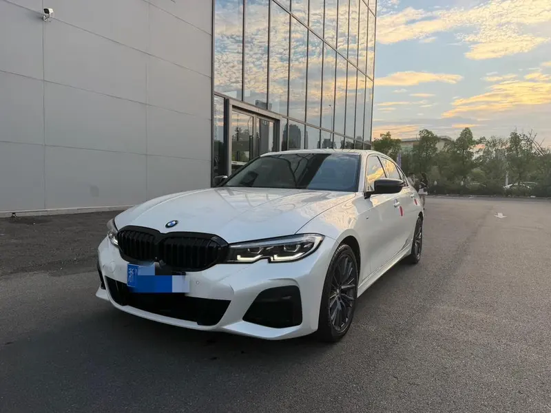 BMW 3-Series, 2020