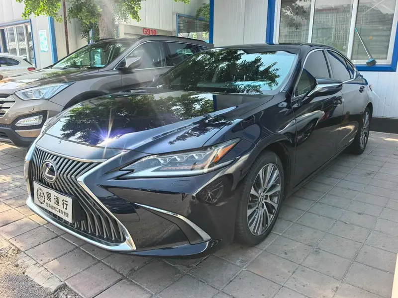 Lexus ES, 2018
