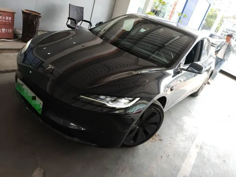 Tesla Model 3, 2023