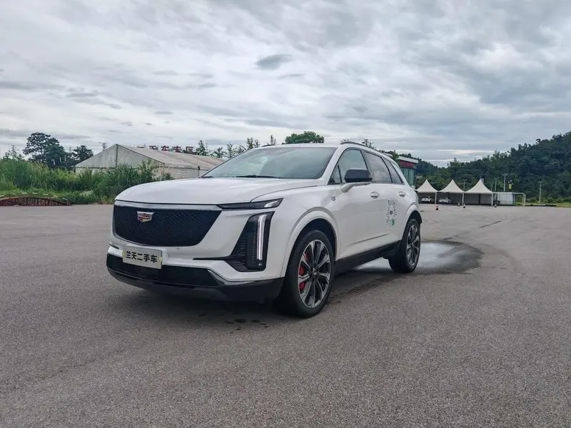 Cadillac XT5, 2025