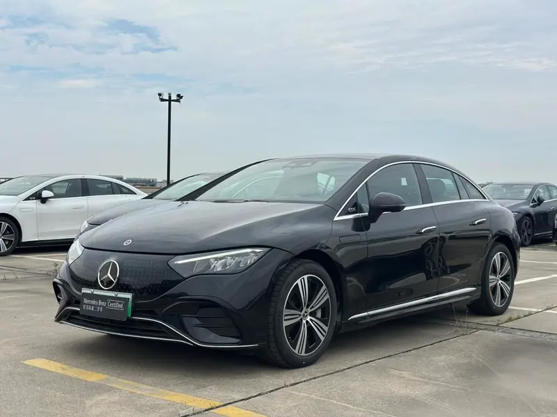 Mercedes-Benz EQE, 2025