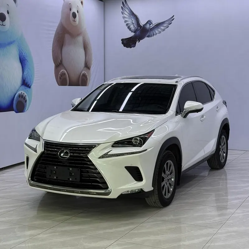 Lexus NX, 2020