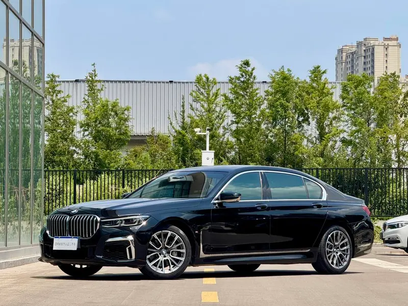 BMW 7-Series, 2019