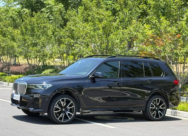 BMW X7, 2022