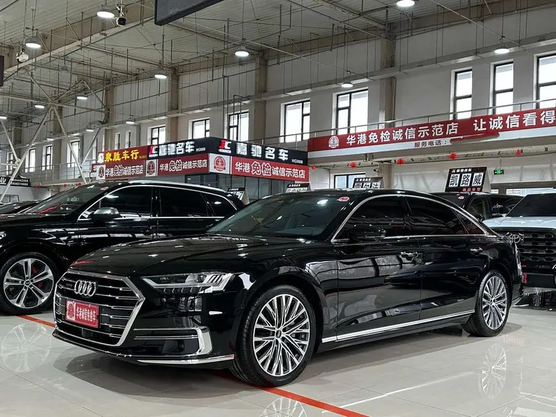 Audi A8, 2021