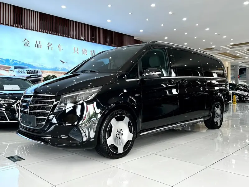 Mercedes-Benz V-Class, 2024