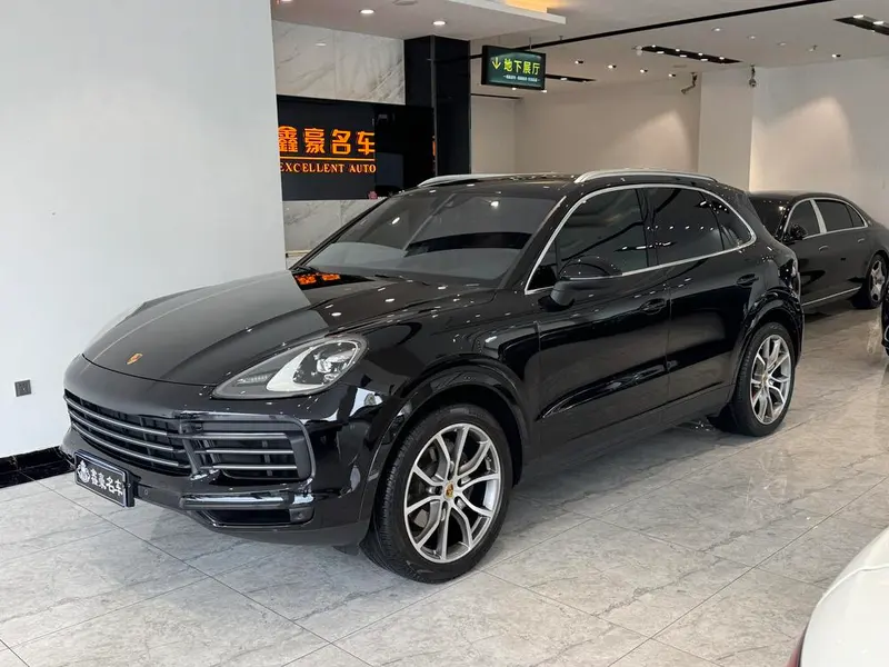 Porsche Cayenne, 2022