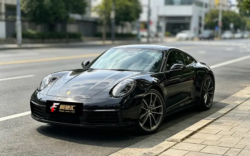 Porsche 911, 2022