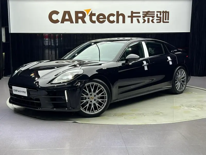 Porsche Panamera, 2024