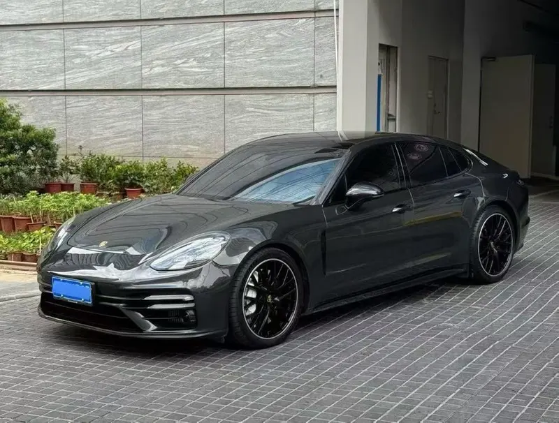 Porsche Panamera, 2021