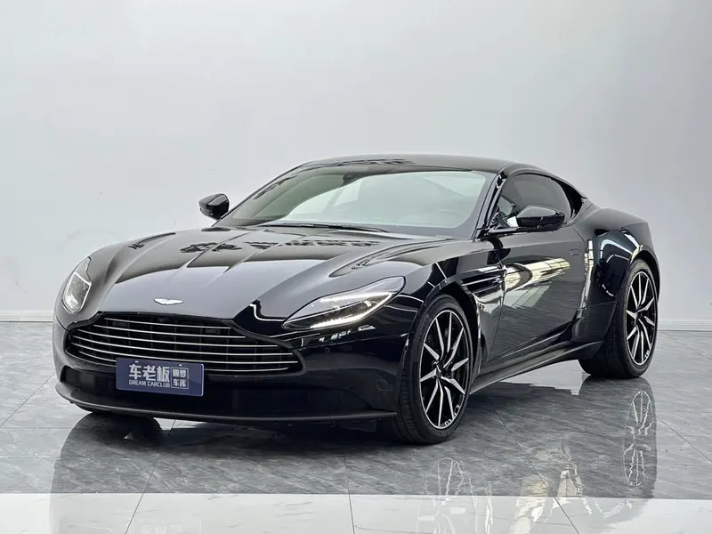 Aston Martin DB11, 2019