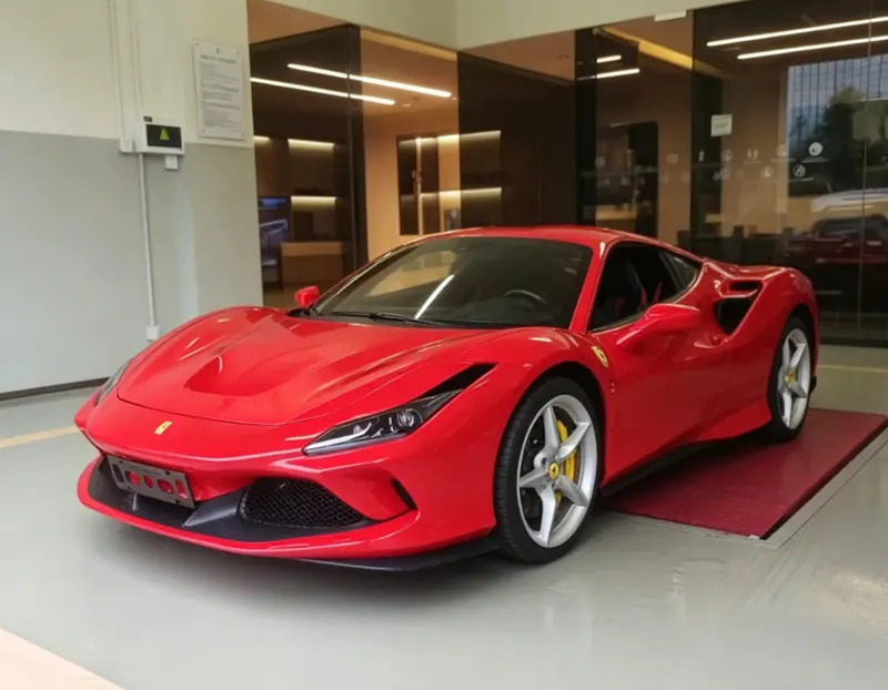 Ferrari F8, 2019