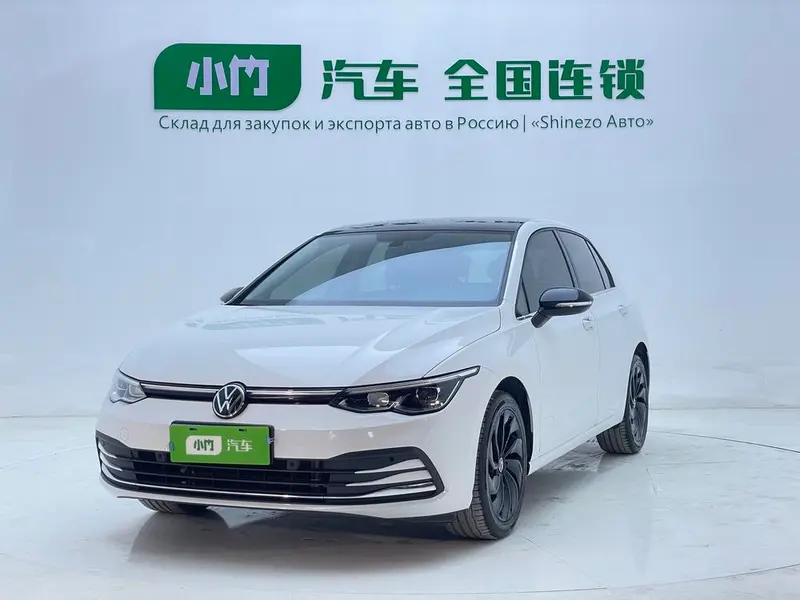 Volkswagen Golf, 2023
