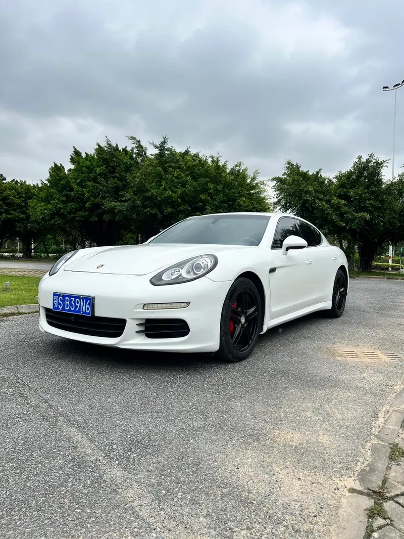 Porsche Panamera, 2014