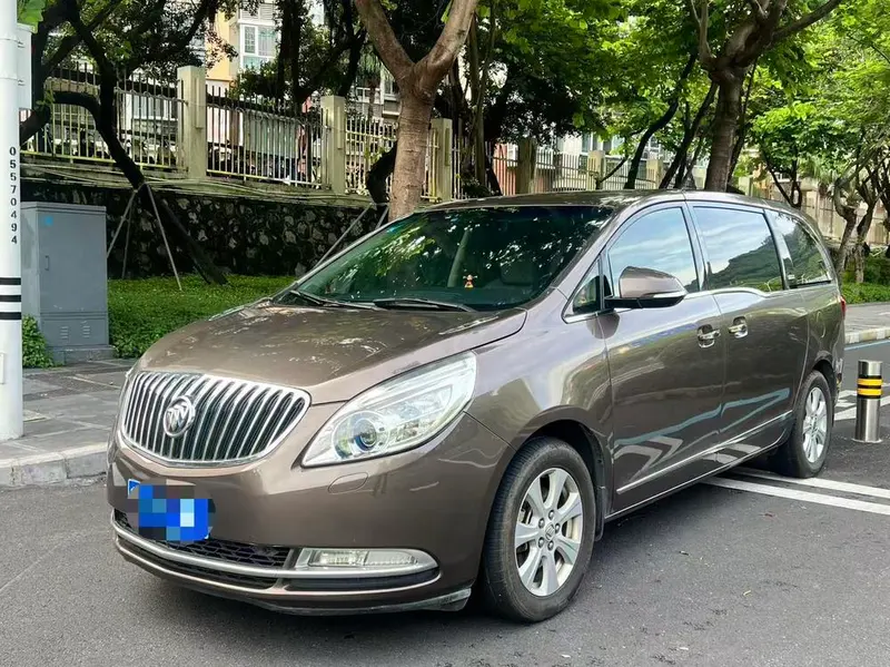Buick GL8, 2014