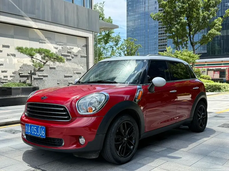 MINI COUNTRYMAN, 2011