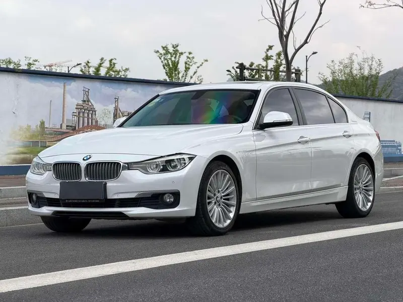 BMW 3-Series, 2018