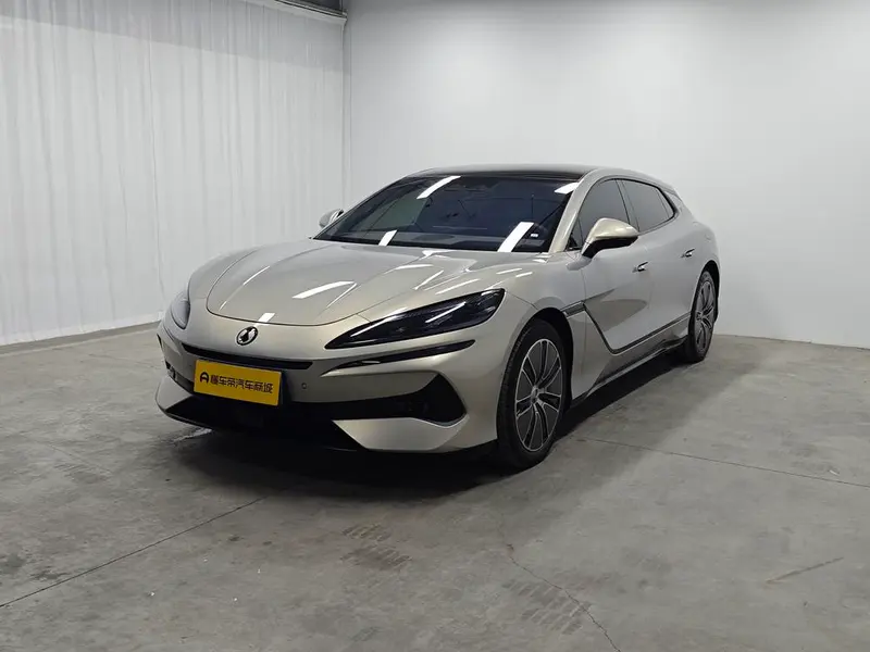 Denza Z9 GT DM, 2024