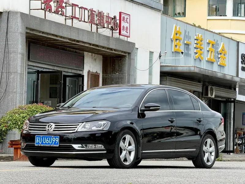 Volkswagen Magotan, 2015