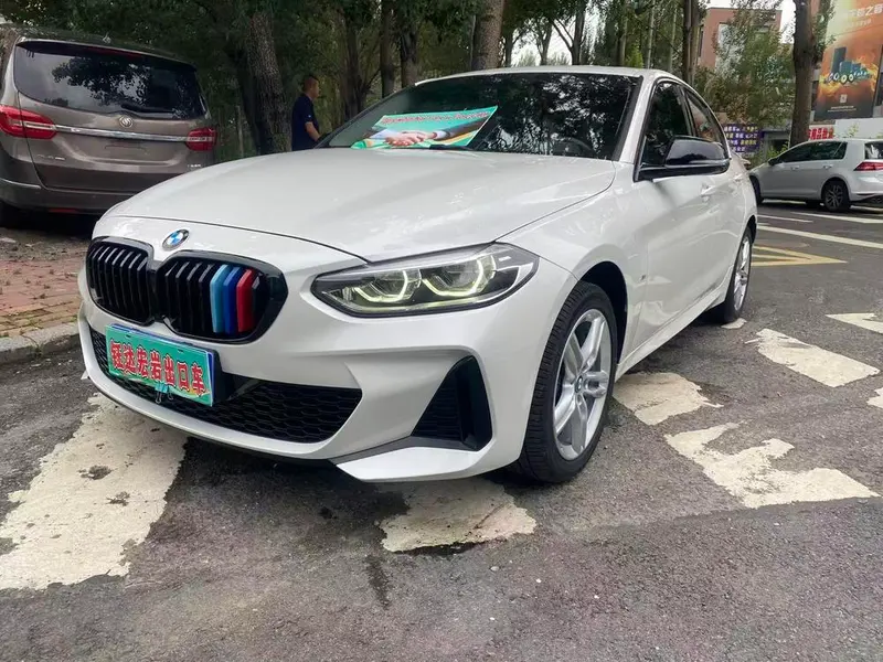 BMW 1-Series, 2021