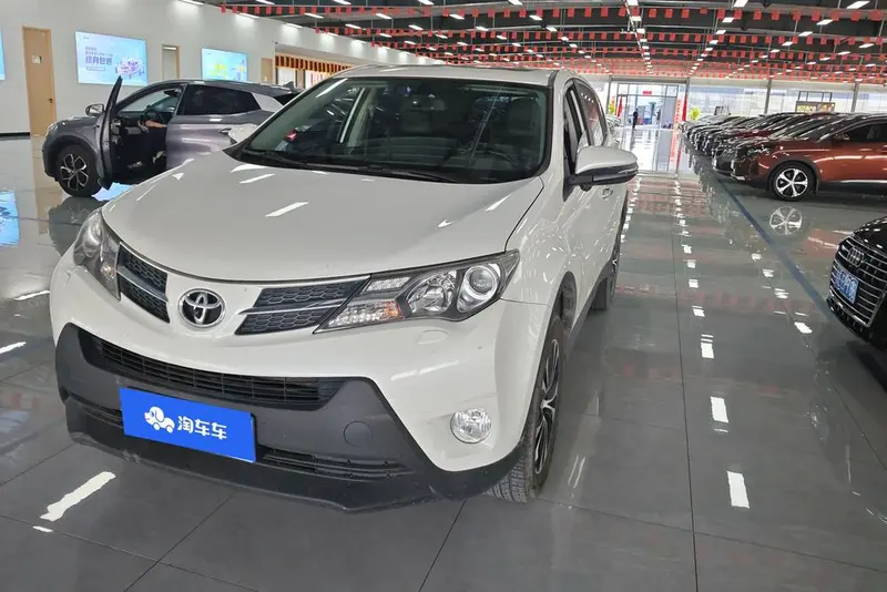Toyota RAV4, 2013