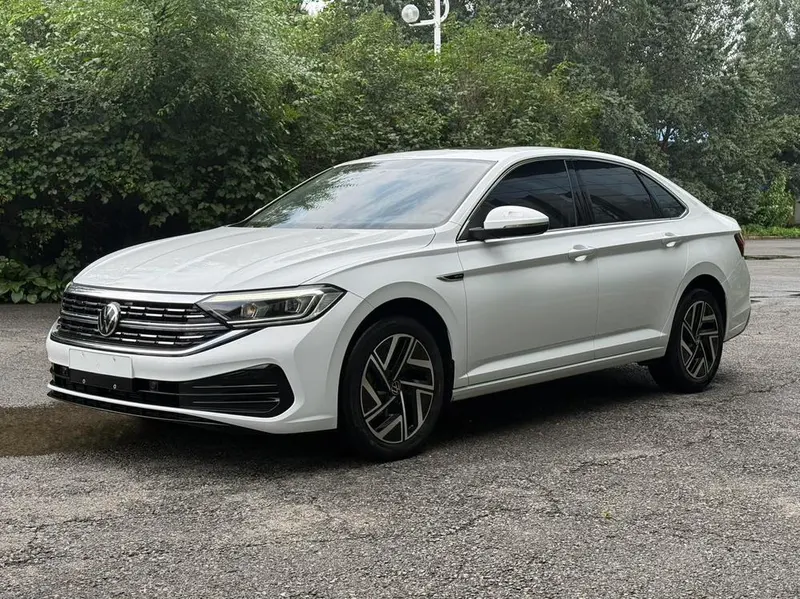 Volkswagen Sagitar, 2023