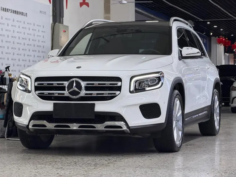 Mercedes-Benz GLB, 2020