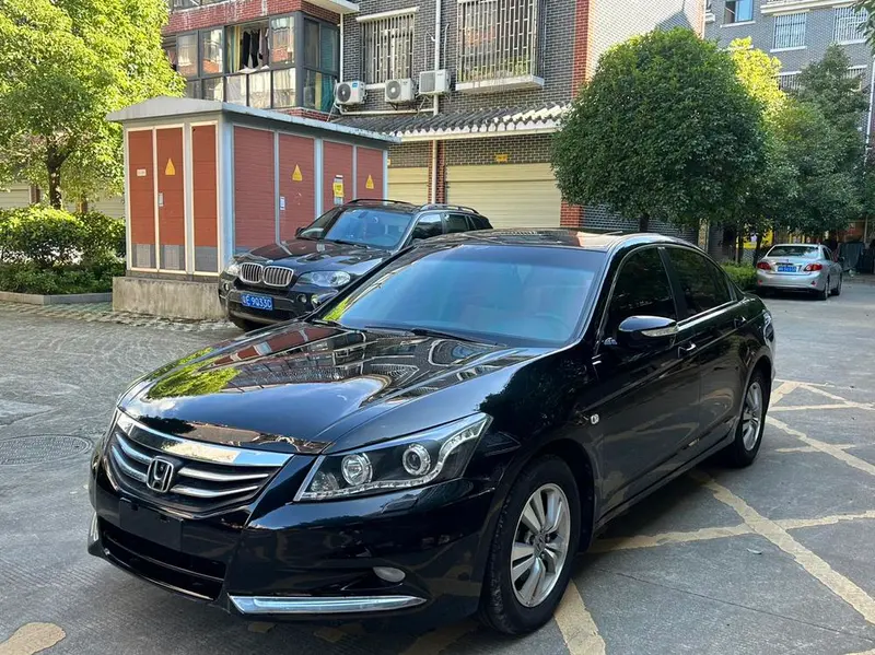 Honda Accord, 2012