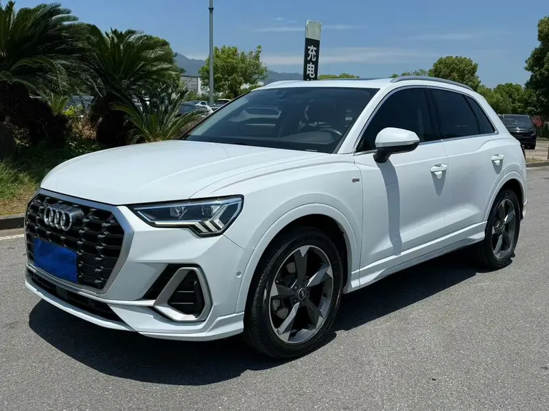 Audi Q3, 2021