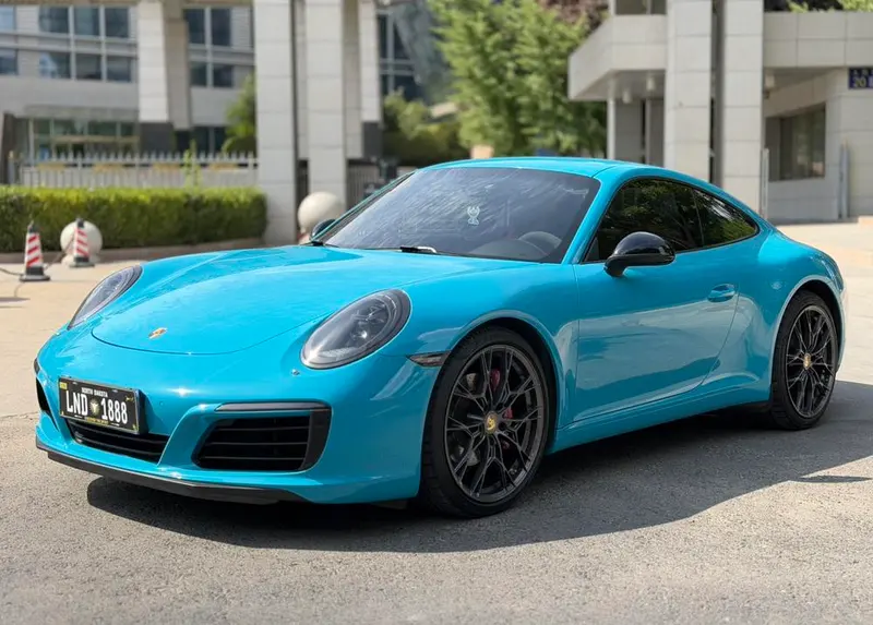 Porsche 911, 2016