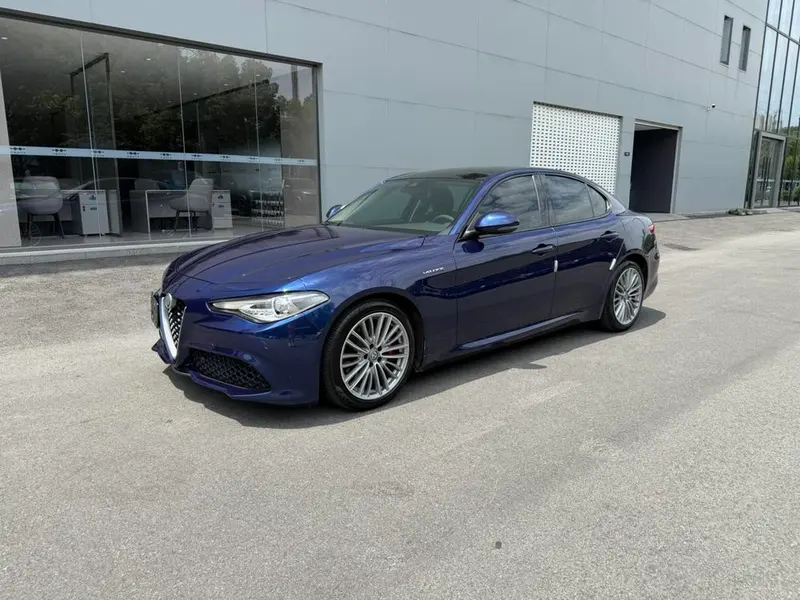 Alfa Romeo Giulia, 2017