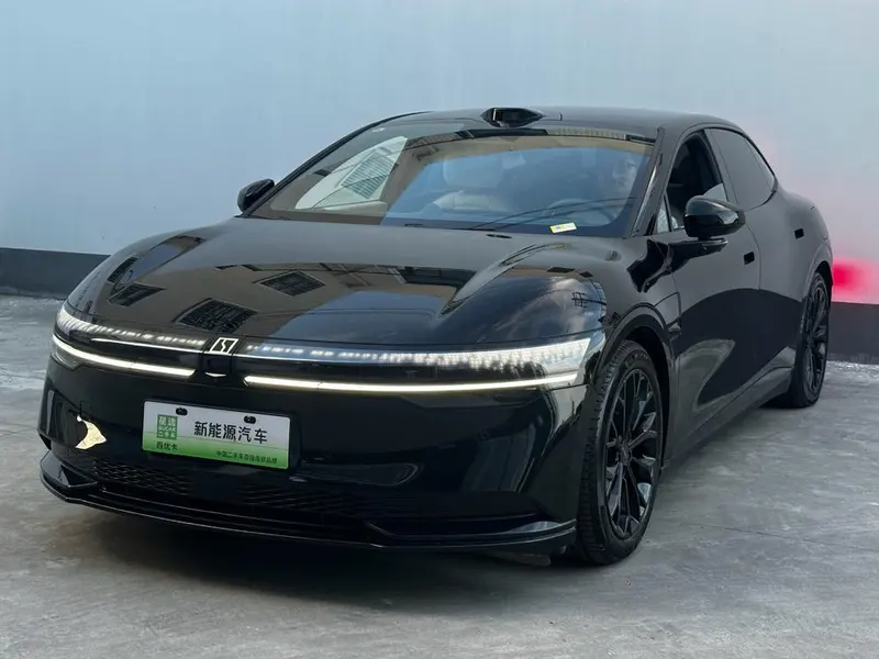 Zeekr 007, 2024