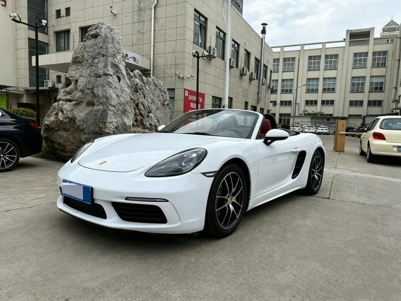 Porsche 718, 2016