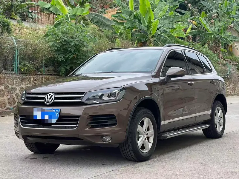 Volkswagen Touareg, 2013
