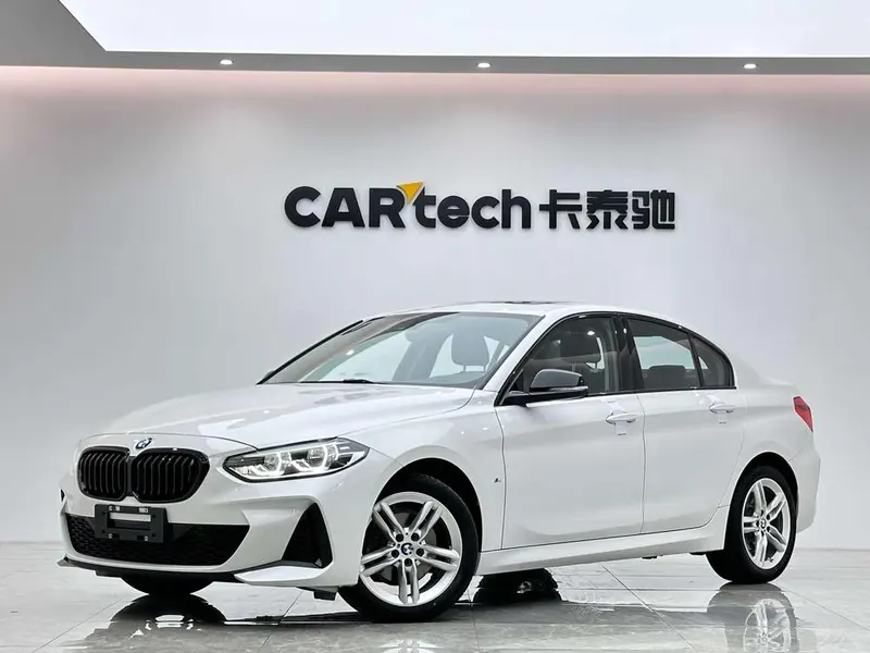BMW 1-Series, 2021