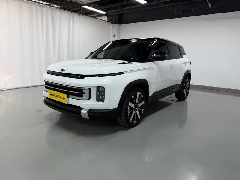 Geely ICON, 2023