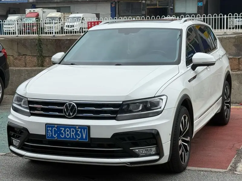 Volkswagen Tiguan L, 2021