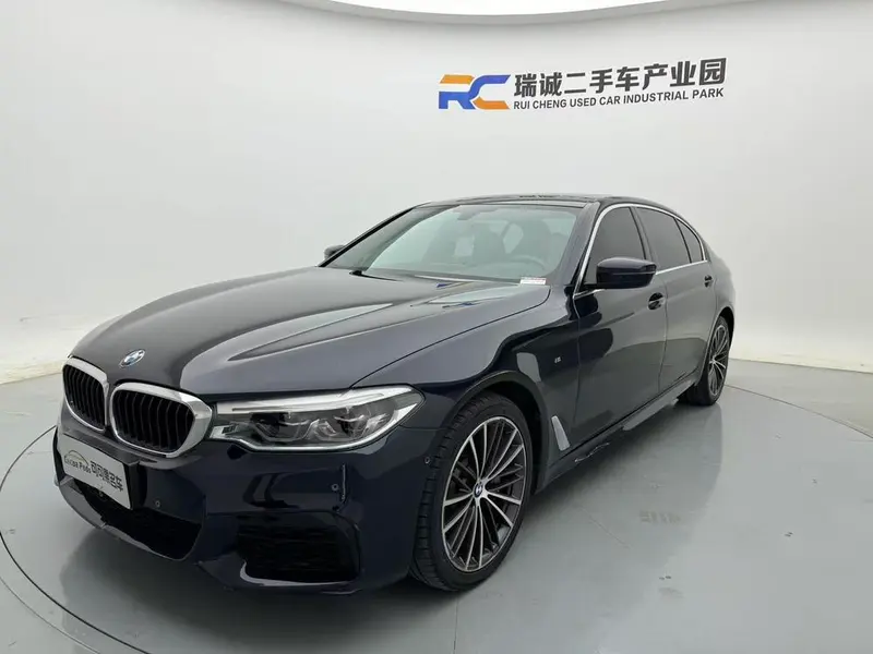 BMW 5-Series, 2020