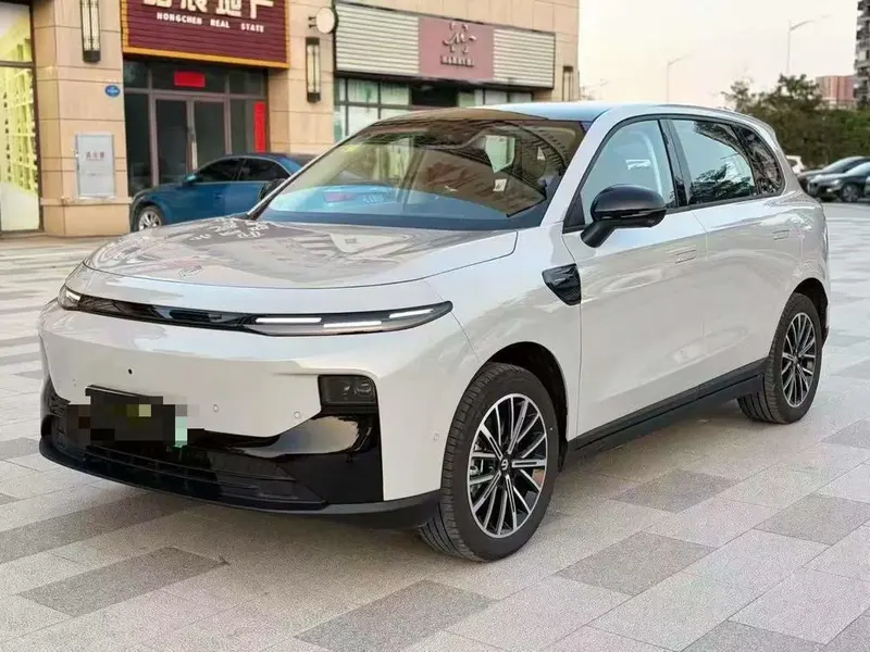 Leapmotor B10, 2025