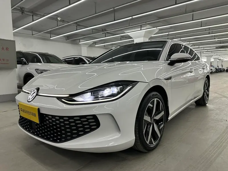 Volkswagen Lamando, 2023