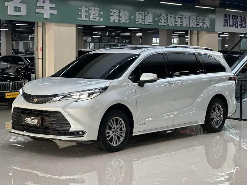 Toyota Sienna, 2021